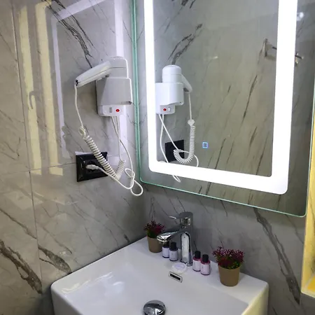 Hotel Alizee Tirana