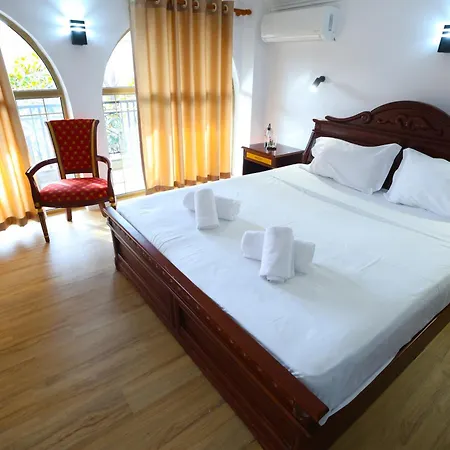 Alizee Hotel Tirana