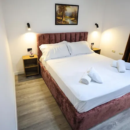 Alizee Hotel *